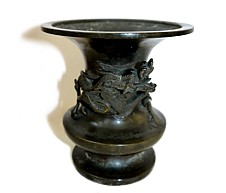японская бронзовая ваза, курильница с рельефом в виде Дракона, эпоха Эдо