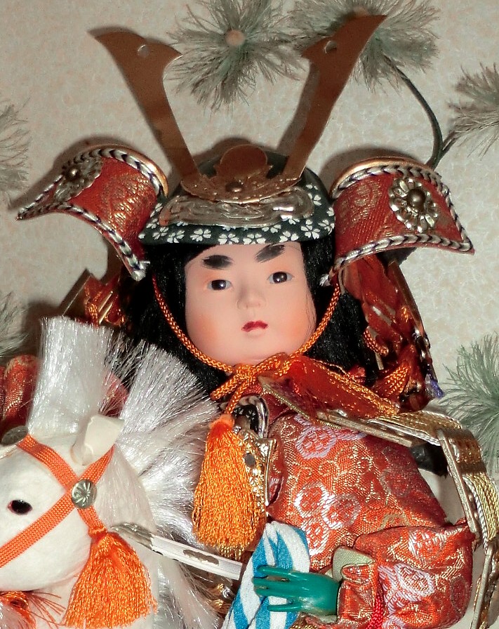 японская традиционная кукла самурай верхом на коне, 1930-е гг.