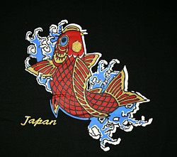 рисунок на спине японской футболке